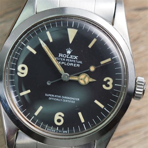 rolex explorer 1016 watch.